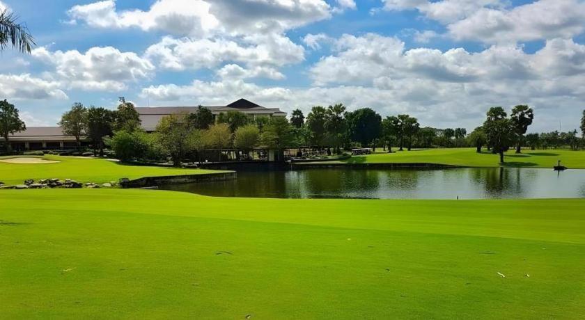 Готель Suwan Golf & Country Club Накхонпатхом Екстер'єр фото