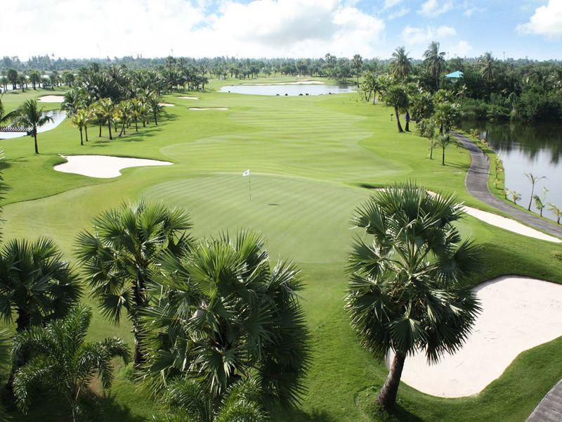 Готель Suwan Golf & Country Club Накхонпатхом Екстер'єр фото