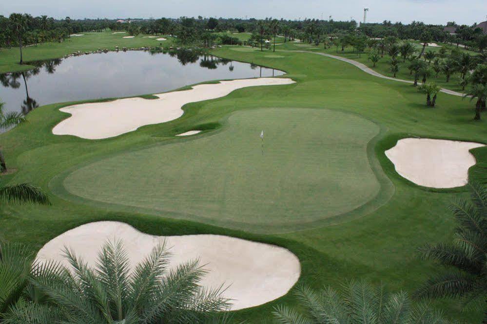 Готель Suwan Golf & Country Club Накхонпатхом Екстер'єр фото