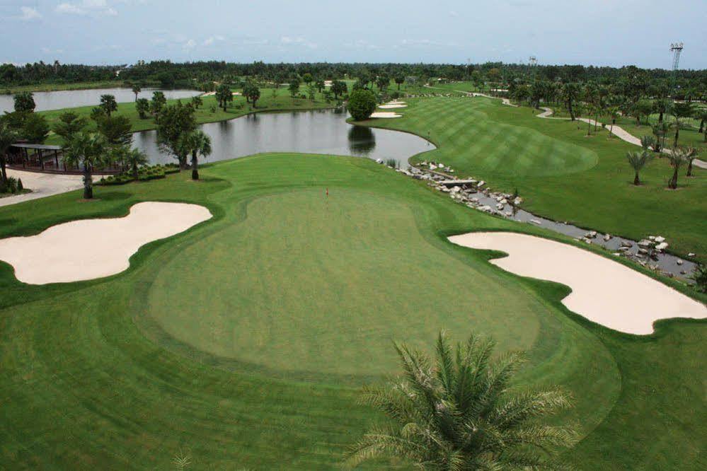 Готель Suwan Golf & Country Club Накхонпатхом Екстер'єр фото