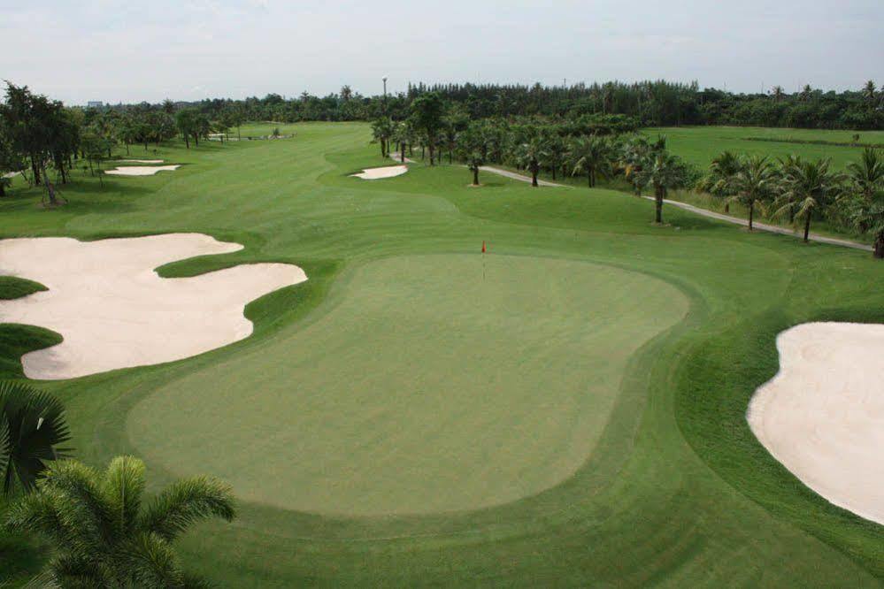Готель Suwan Golf & Country Club Накхонпатхом Екстер'єр фото