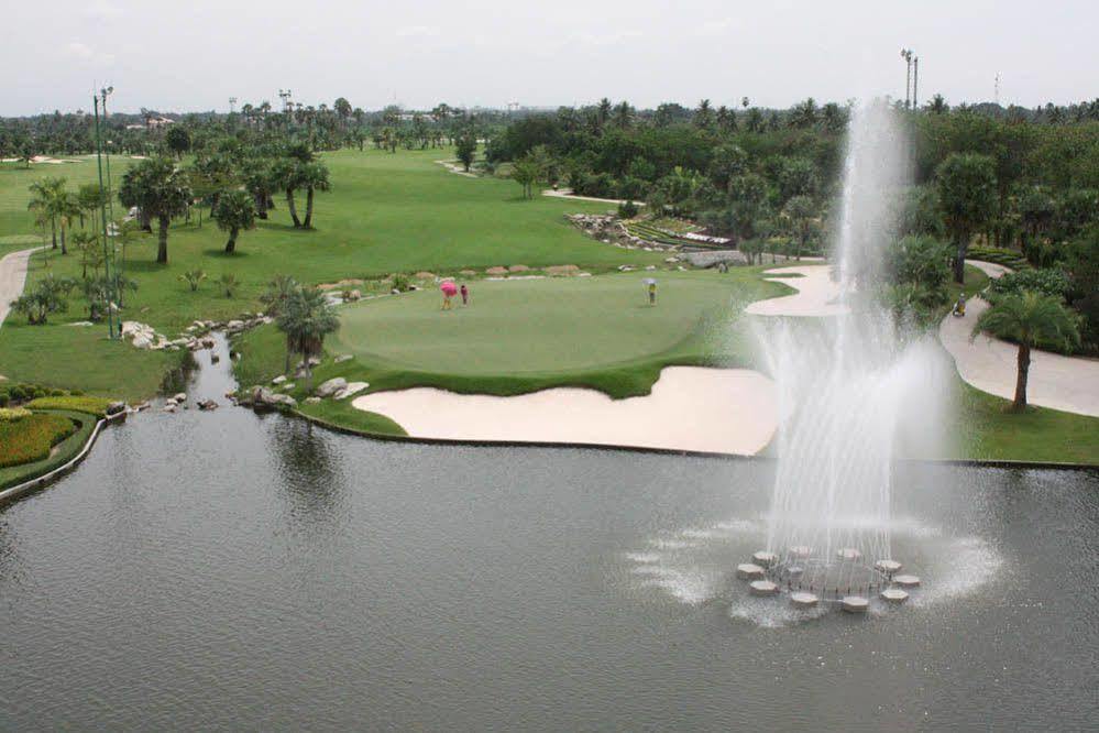 Готель Suwan Golf & Country Club Накхонпатхом Екстер'єр фото
